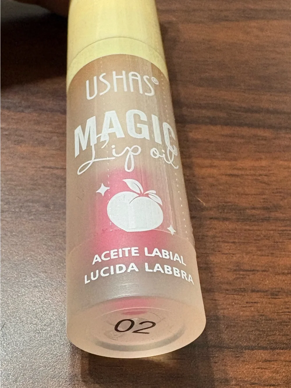 Magic Lip Oil - Hydrating Pink Lip Oil